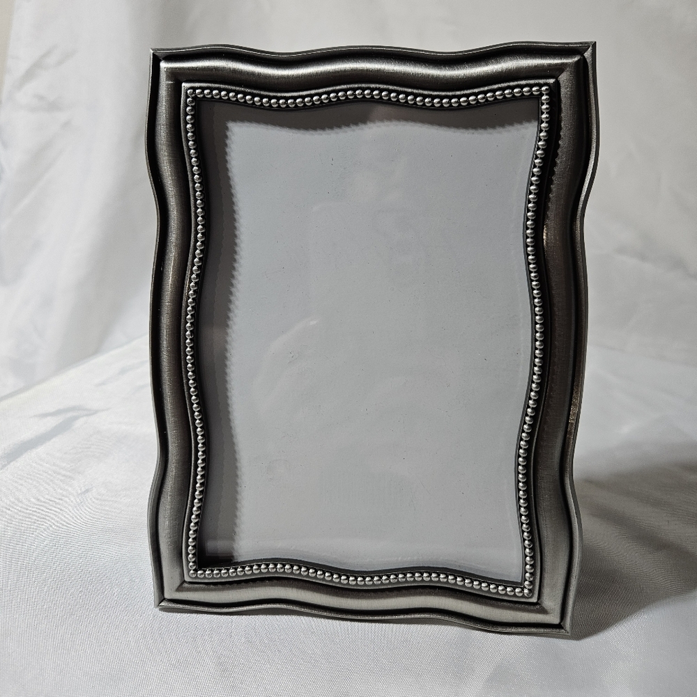 Vintage Fetco 5 X 7 Beaded Pewter Rectangled Photo Frame